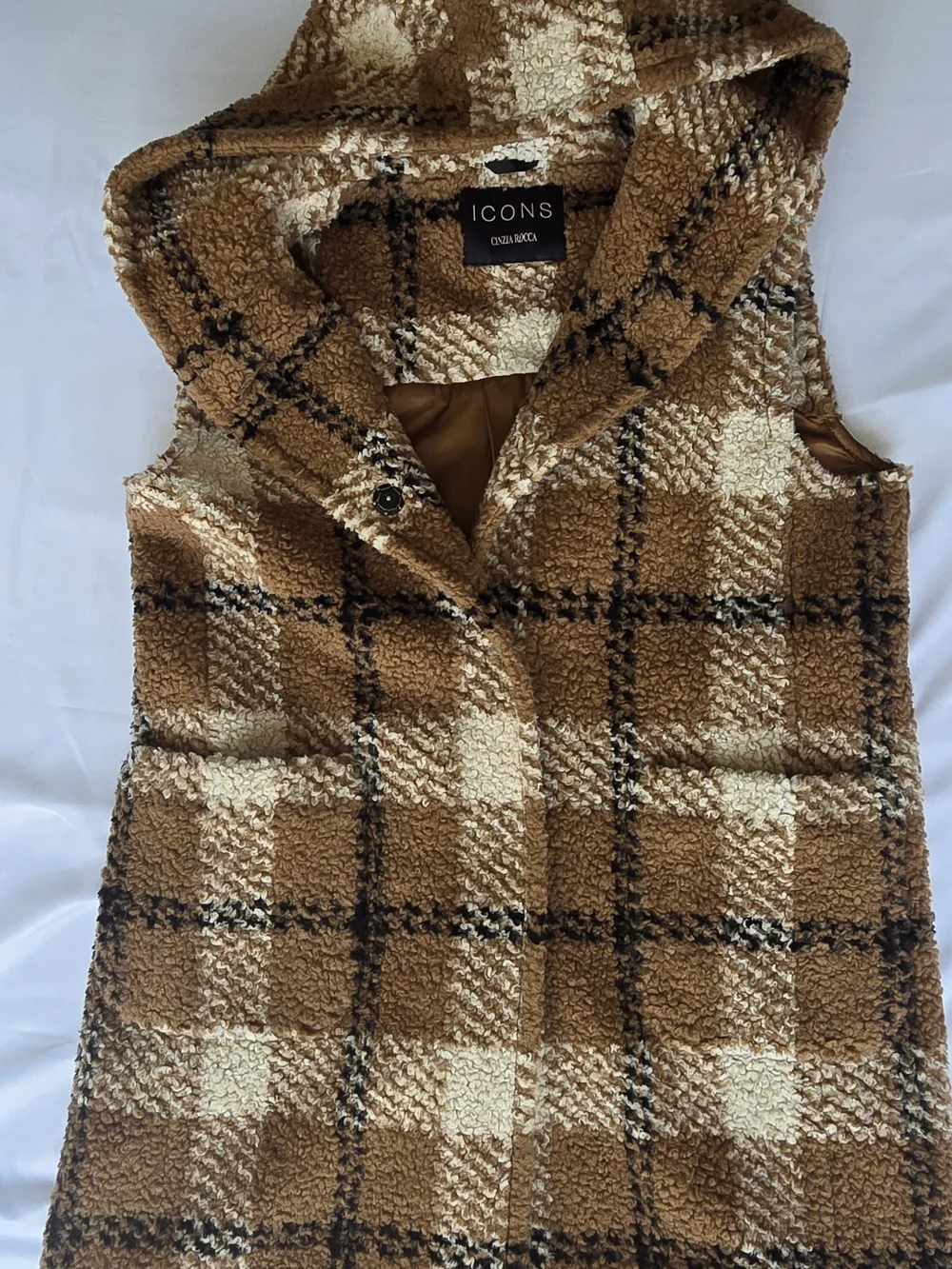 Cinzia Rocca ICONS Women's Warm Long Plaid Sherpa Sleeveless Coat -Camel & Cream